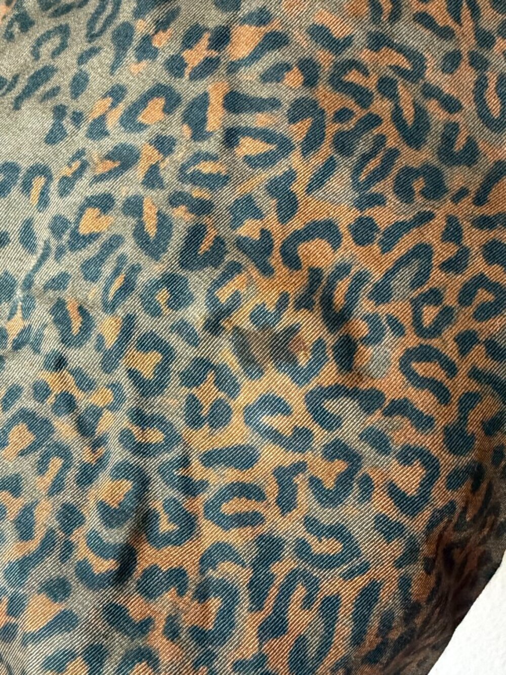 ALLSAINTS Blindspot Relaxed Fit Camp Shirt in Leopard Size S - Picture 6 of 6